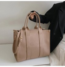 Borsa grande coreana da donna 2023 nuova moda Versatile borse a tracolla alla moda di grande capacità pacchetto Tote portatile n